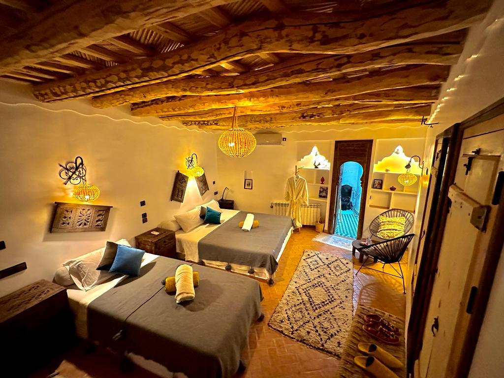 4 Days Fes to Marrakech Desert Tour